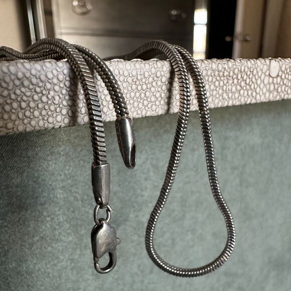 Unmarked Silver-Tone Snake Chain Necklace - 18” - Picture 12 of 16